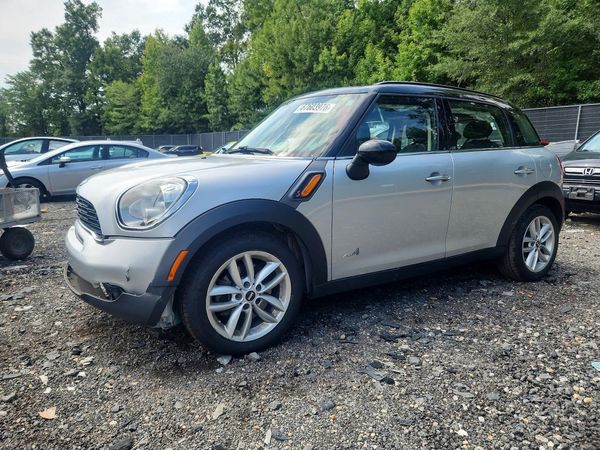 2014 MINI COOPER