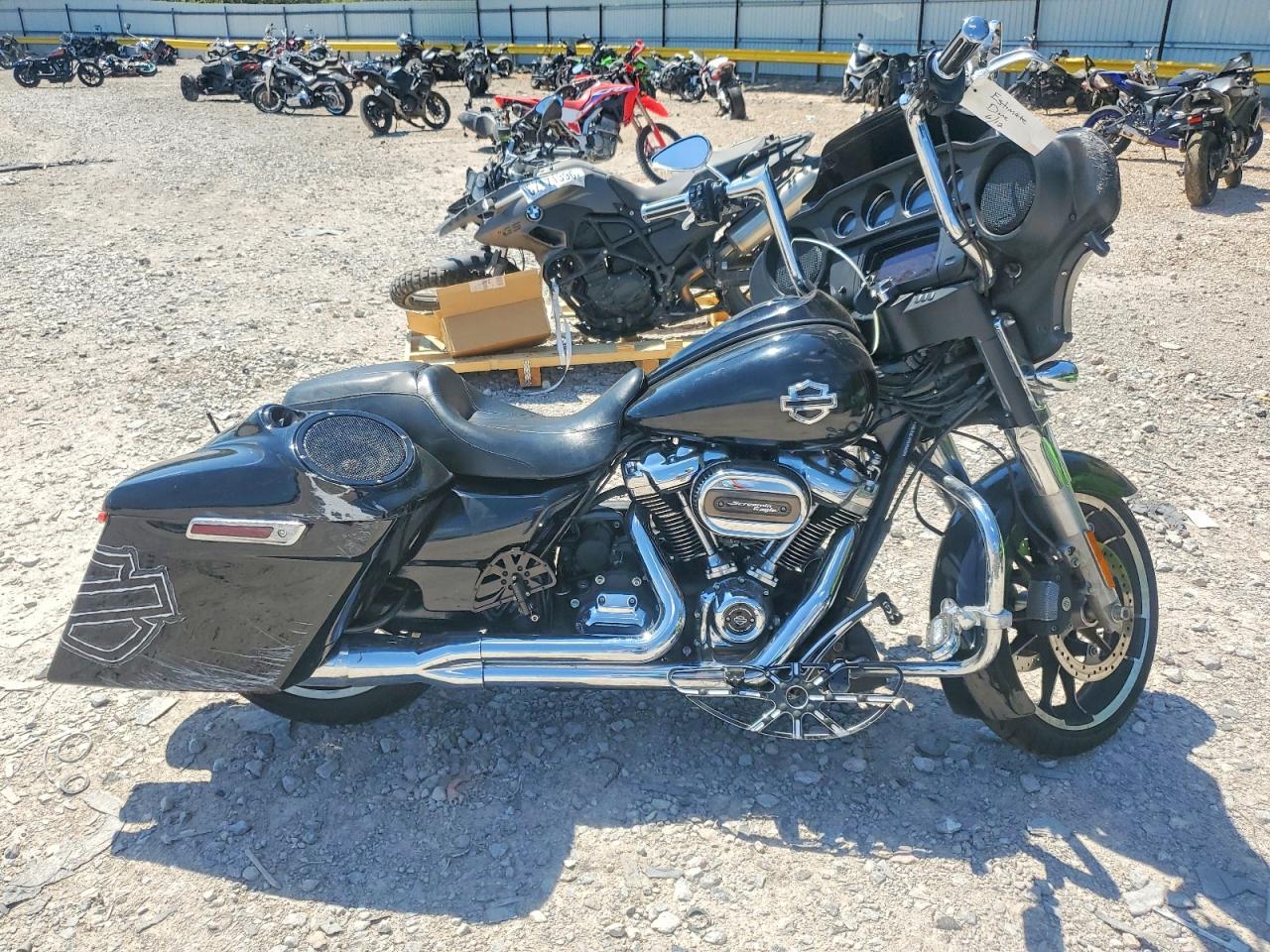 2023 HARLEY-DAVIDSON FLHX