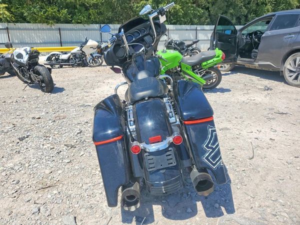 2023 HARLEY-DAVIDSON FLHX