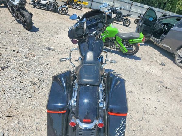 2023 HARLEY-DAVIDSON FLHX