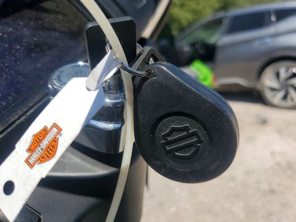 2023 HARLEY-DAVIDSON FLHX