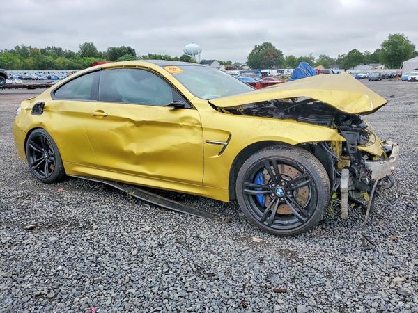 2015 BMW M4 — Passenger 3/4
