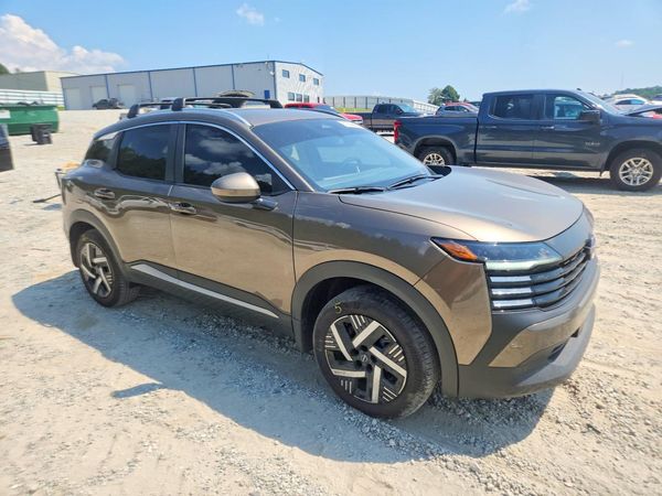 2025 NISSAN KICKS