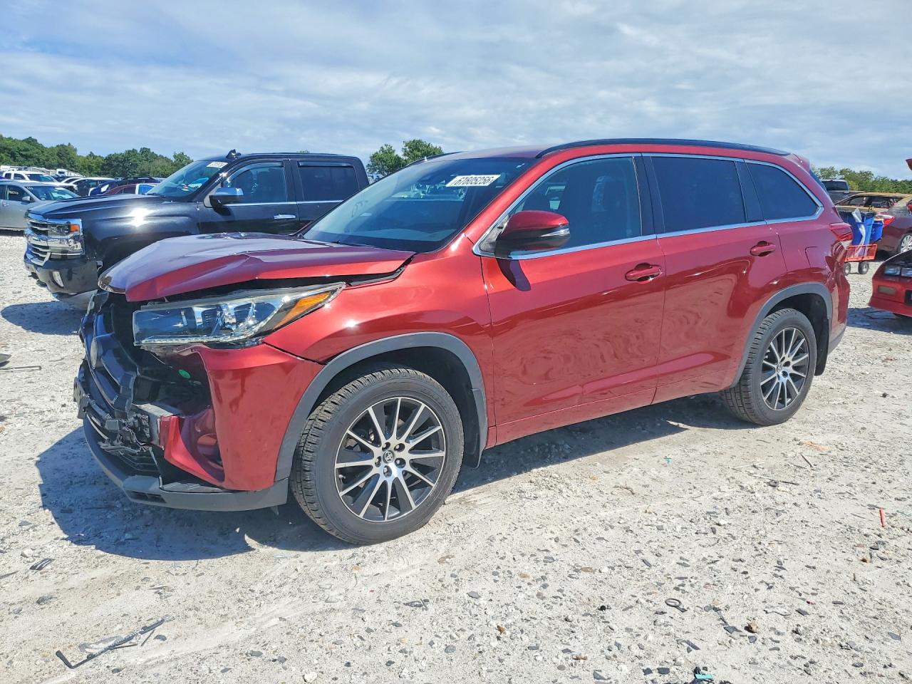 2017 TOYOTA HIGHLANDER SE/XLE