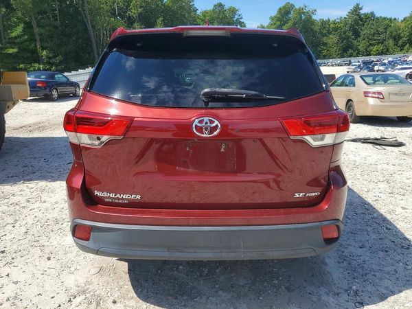 2017 TOYOTA HIGHLANDER SE/XLE