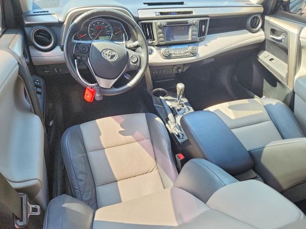 2013 TOYOTA RAV4 High