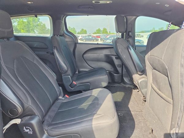 2019 CHRYSLER PACIFICA Touring Plus