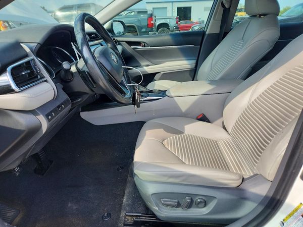2018 TOYOTA CAMRY L/LE/SE/XLE — DENT