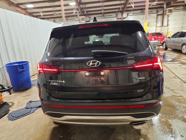 2021 HYUNDAI SANTA FE SEL w/ Convenience Pkg