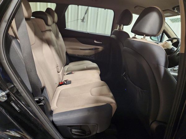 2021 HYUNDAI SANTA FE SEL w/ Convenience Pkg