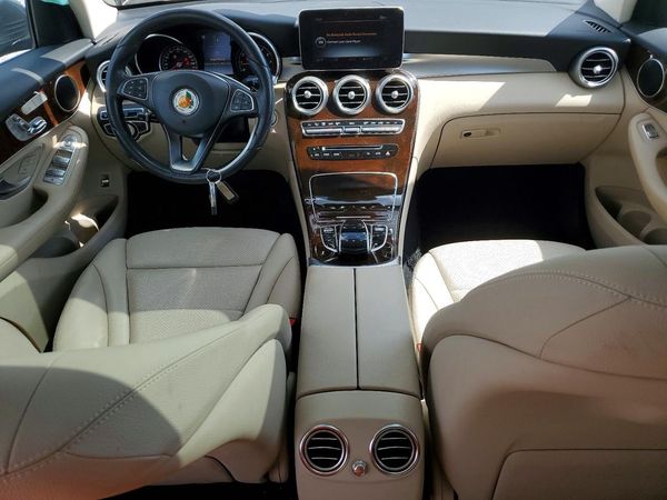 2017 MERCEDES-BENZ GLC GLC300