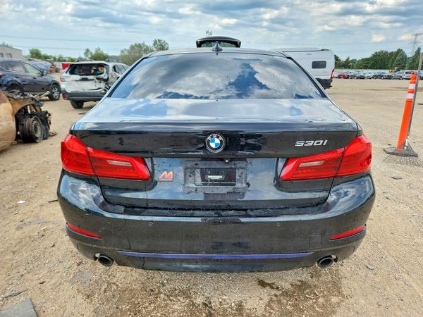 2019 BMW 530