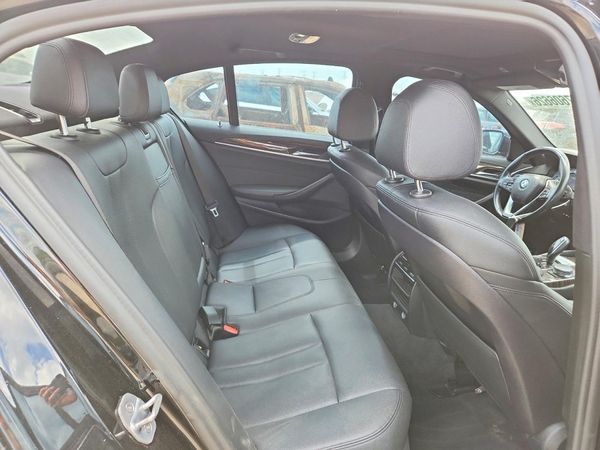 2019 BMW 530