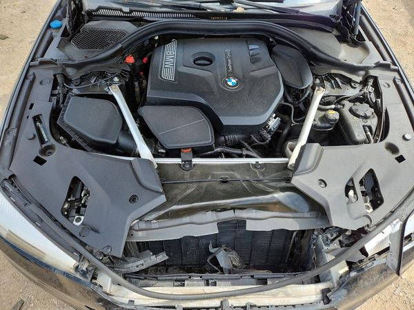 2019 BMW 530