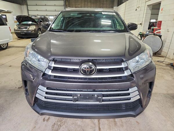 2018 TOYOTA HIGHLANDER