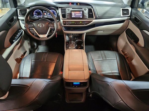 2018 TOYOTA HIGHLANDER