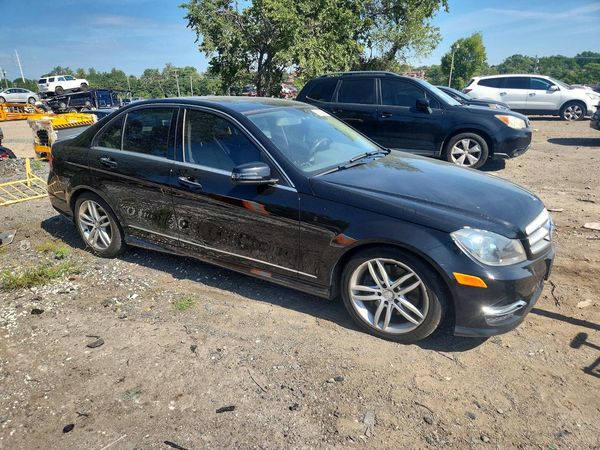 2013 MERCEDES-BENZ C