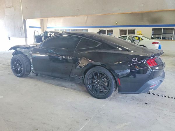 2025 FORD MUSTANG