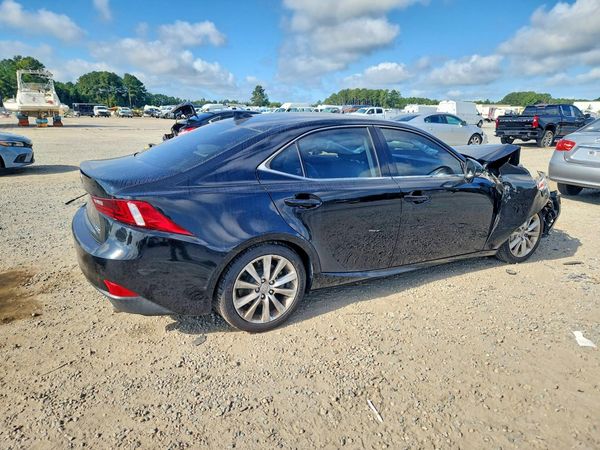 2016 LEXUS IS
