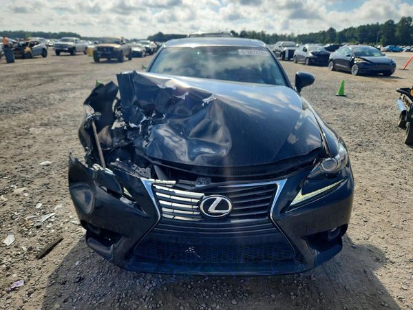 2016 LEXUS IS