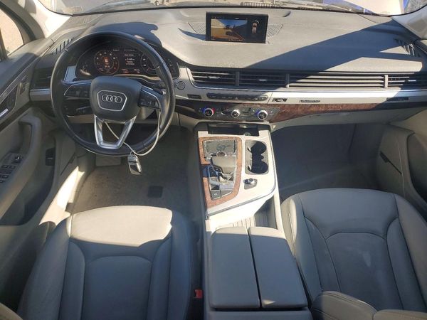 2018 AUDI Q7 quattro Premium Plus