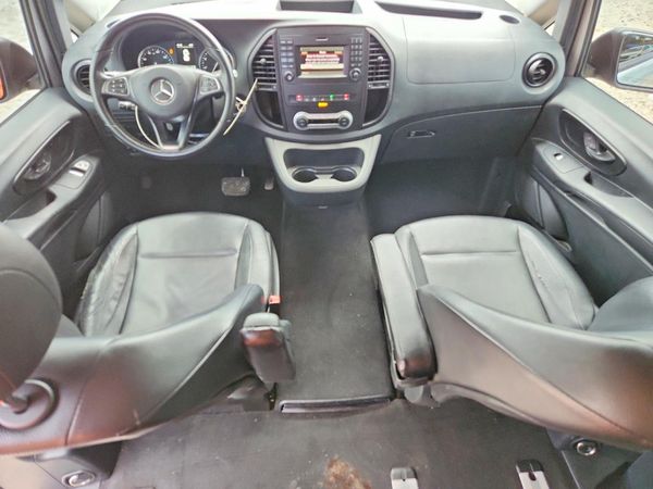 2018 MERCEDES-BENZ METRIS