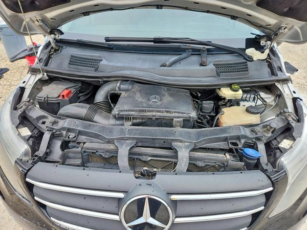 2018 MERCEDES-BENZ METRIS