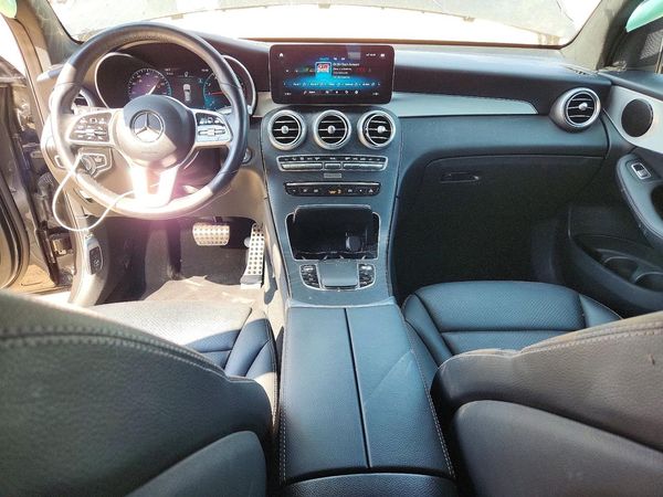 2022 MERCEDES-BENZ GLC GLC300