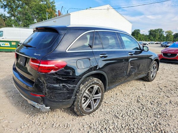 2019 MERCEDES-BENZ GLC