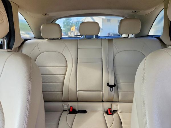 2019 MERCEDES-BENZ GLC