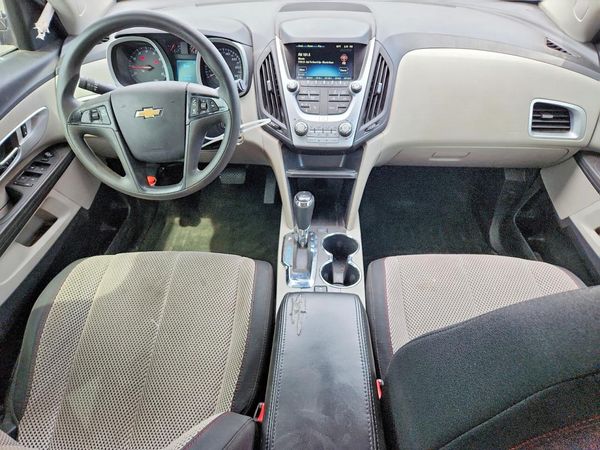 2017 CHEVROLET EQUINOX LS