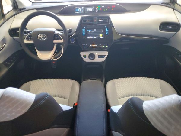 2017 TOYOTA PRIUS One/Two