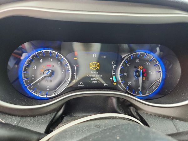 2021 CHRYSLER PACIFICA
