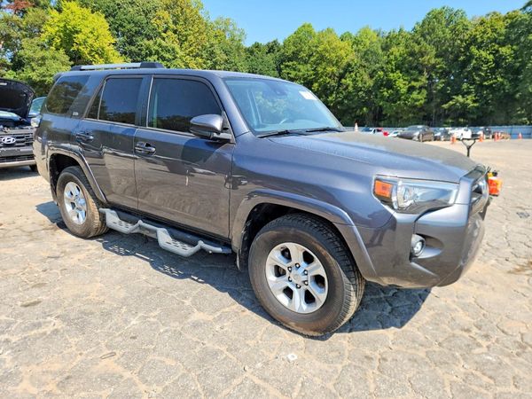 2021 TOYOTA 4RUNNER — Passenger 3/4