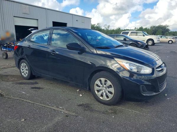 2017 HYUNDAI ACCENT SE Base