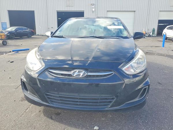 2017 HYUNDAI ACCENT SE Base