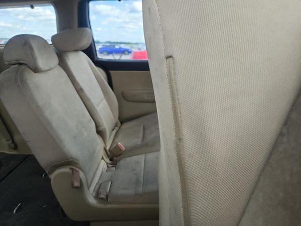 2015 KIA SEDONA