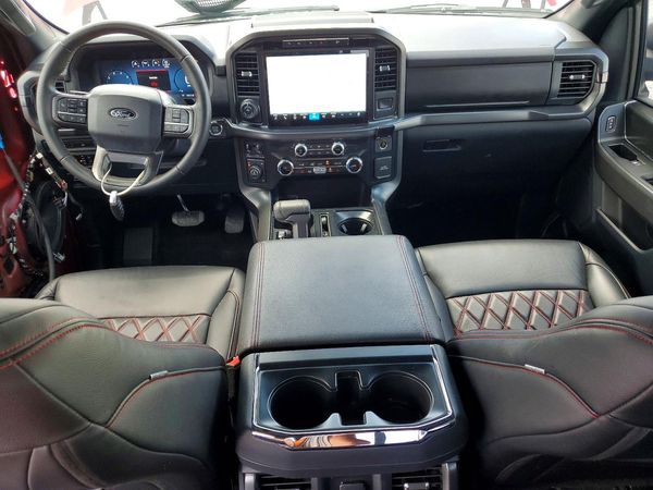 2024 FORD F150