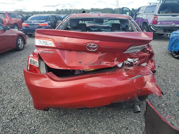 2012 TOYOTA CAMRY