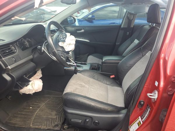 2012 TOYOTA CAMRY