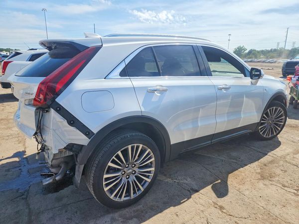 2024 CADILLAC XT4