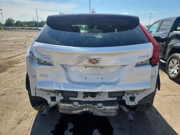2024 CADILLAC XT4