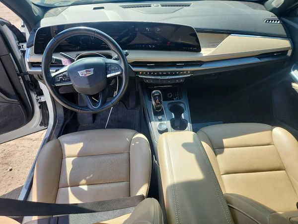 2024 CADILLAC XT4