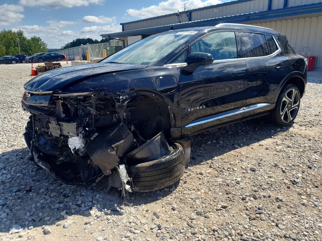 2025 CHEVROLET EQUINOX LT — Front 3/4