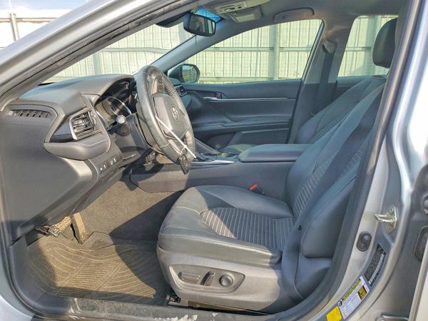 2019 TOYOTA CAMRY