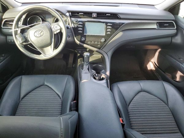2019 TOYOTA CAMRY