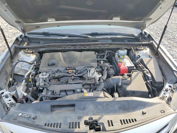 2019 TOYOTA CAMRY