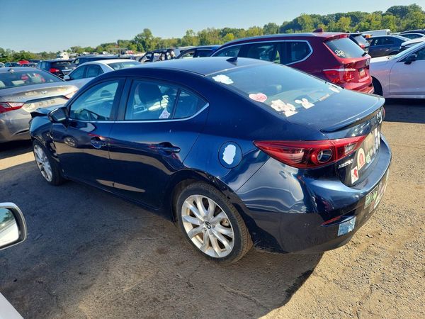 2014 MAZDA 3 Touring/GS