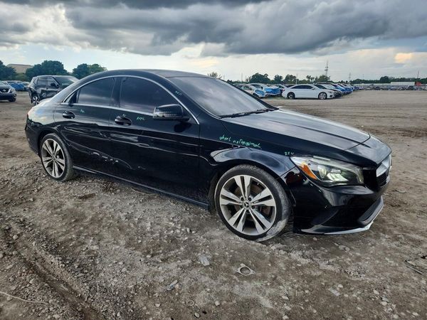 2019 MERCEDES-BENZ CLA