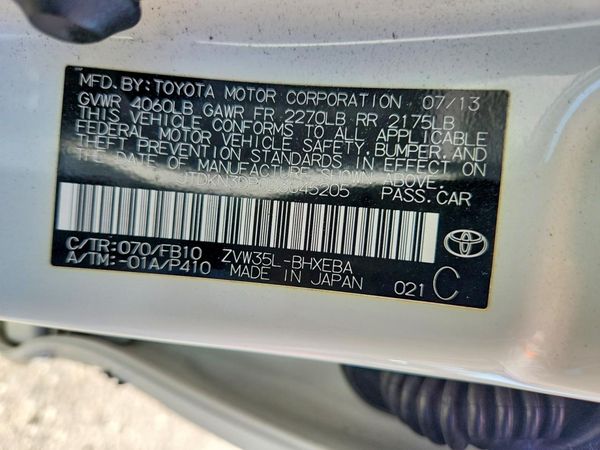 2013 TOYOTA PRIUS — VINS